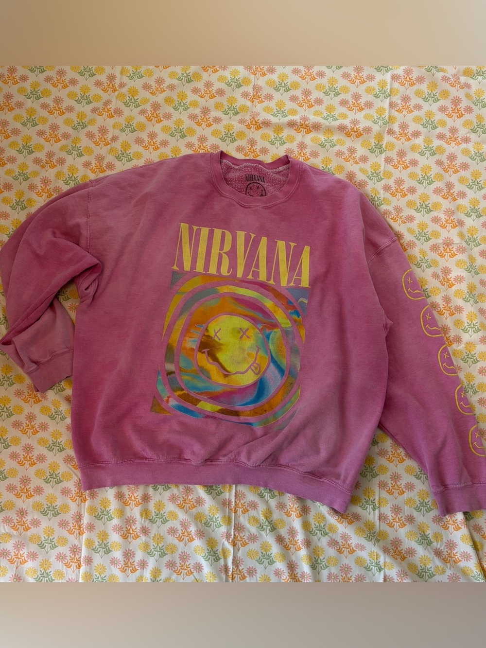 Distressed Nirvana Oversized Pink Smiley Graphic Sweatshirt Crewneck S/M FLAWED